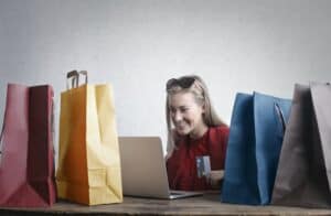 Lees meer over het artikel De groei van e-commerce: betaaltrends die het versnellen