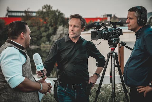 Je bekijkt nu Hoe je als journalist de juiste ethische normen handhaaft