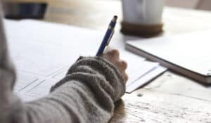 Lees meer over het artikel Nette ontslagbrief schrijven: voorbeelden en tips voor een zakelijke afwikkeling