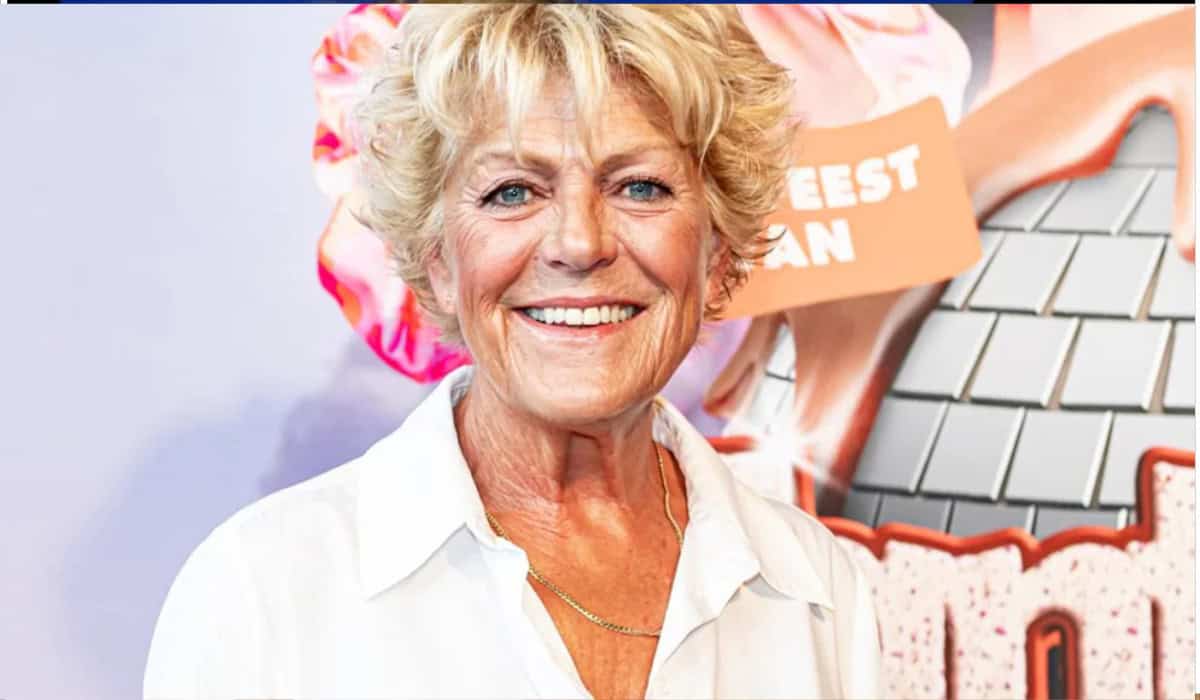 Je bekijkt nu Simone Kleinsma – Musical Carrière, Rollen, Interviews en Nieuws